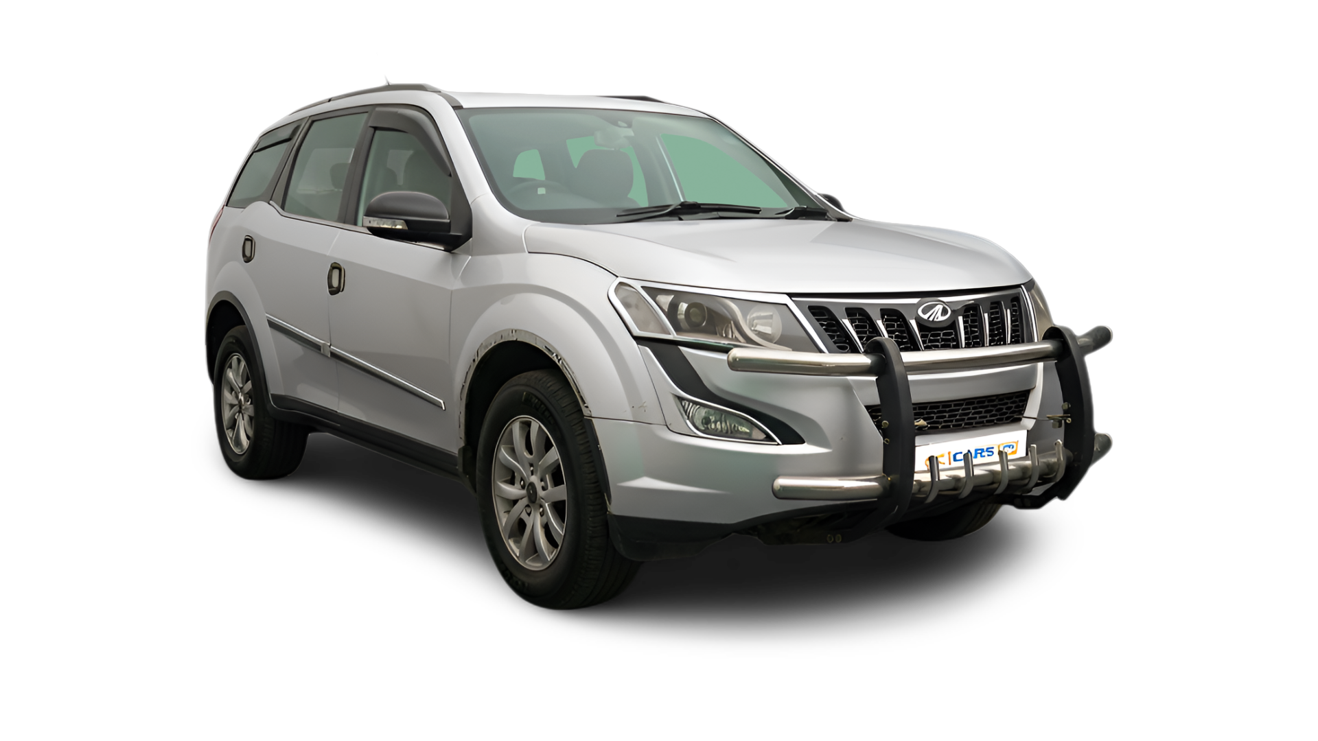 Mahindra XUV500-img